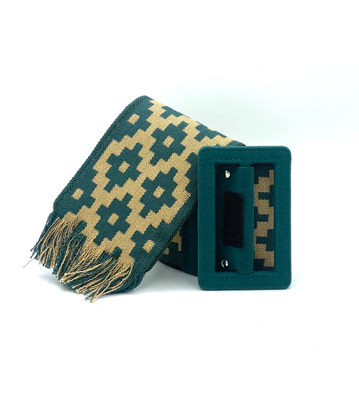 <transcy>Evita green </transcy>